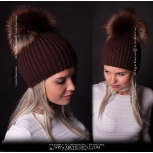 brown hat single fur pom